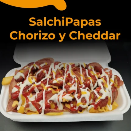 SalchiPapas con Cheddar y Chorizo